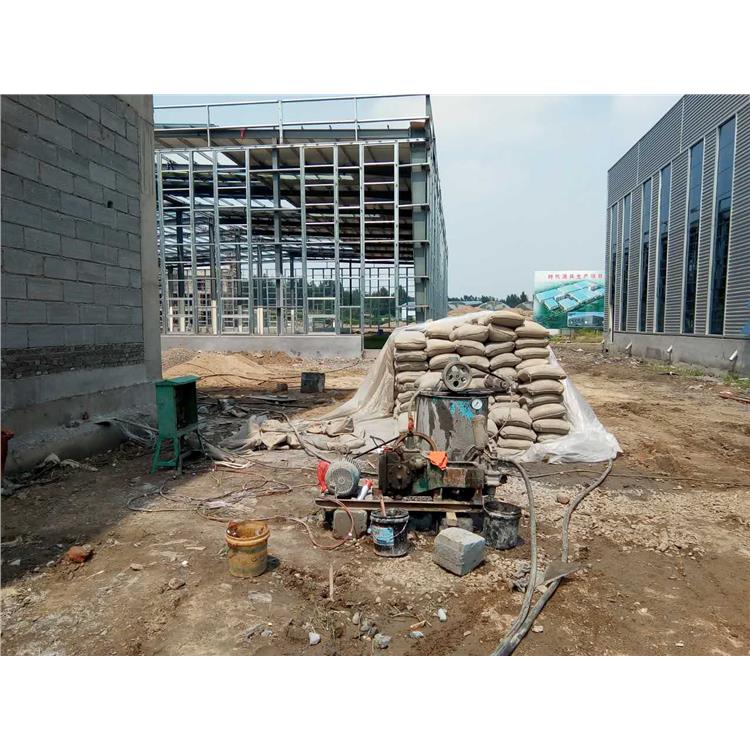 隆阳地基下沉注浆加固施工